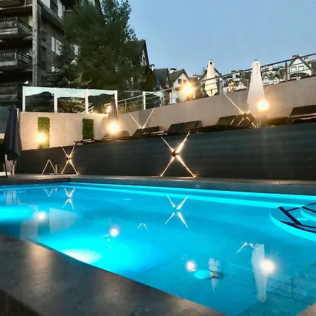 Private Luxury