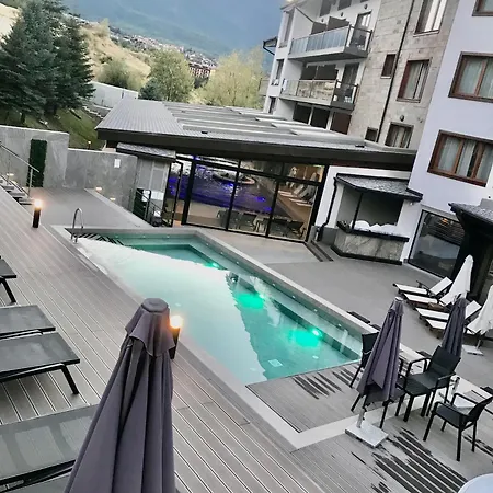 Private Luxury בנסקו